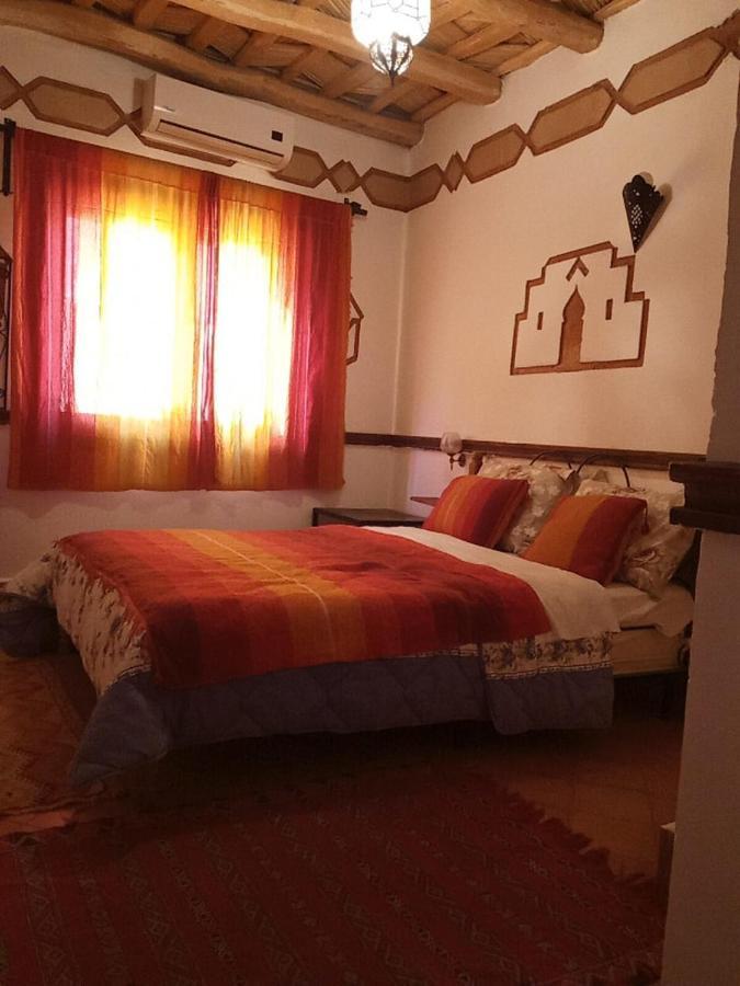 Auberge Des Peupliers Cafe Restaurant Akhendachou n'Ait Ouffi Bagian luar foto