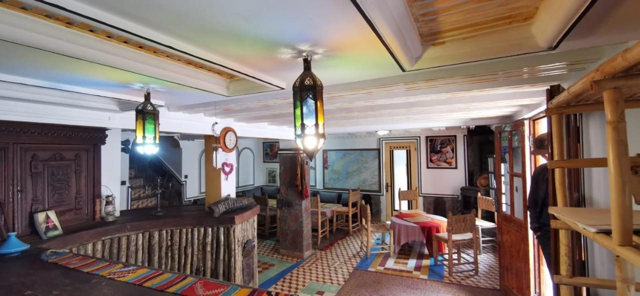 Auberge Des Peupliers Cafe Restaurant Akhendachou n'Ait Ouffi Bagian luar foto