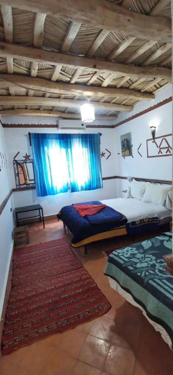 Auberge Des Peupliers Cafe Restaurant Akhendachou n'Ait Ouffi Bagian luar foto