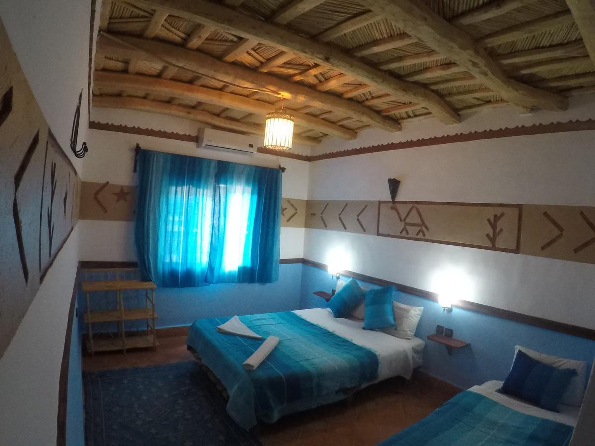 Auberge Des Peupliers Cafe Restaurant Akhendachou n'Ait Ouffi Bagian luar foto